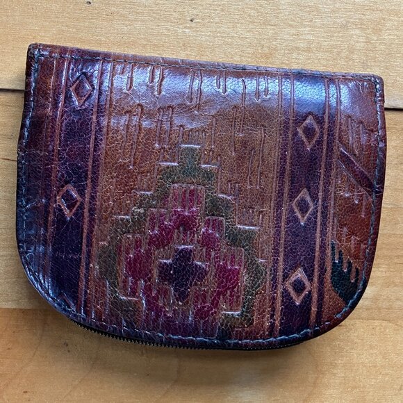 Vintage Native Mexico Genuine Hand tooled Leather Wallet Zippered Coin Purse - Picture 1 of 8